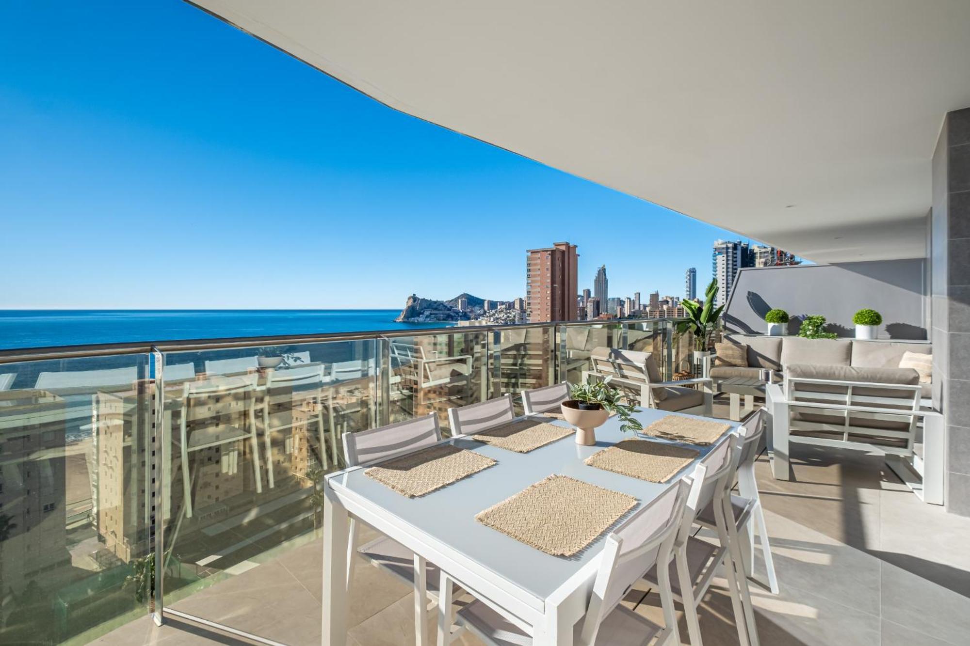 Sunset Cliffs Deluxe Apartment 6133 Poniente Beach Benidorm Bagian luar foto