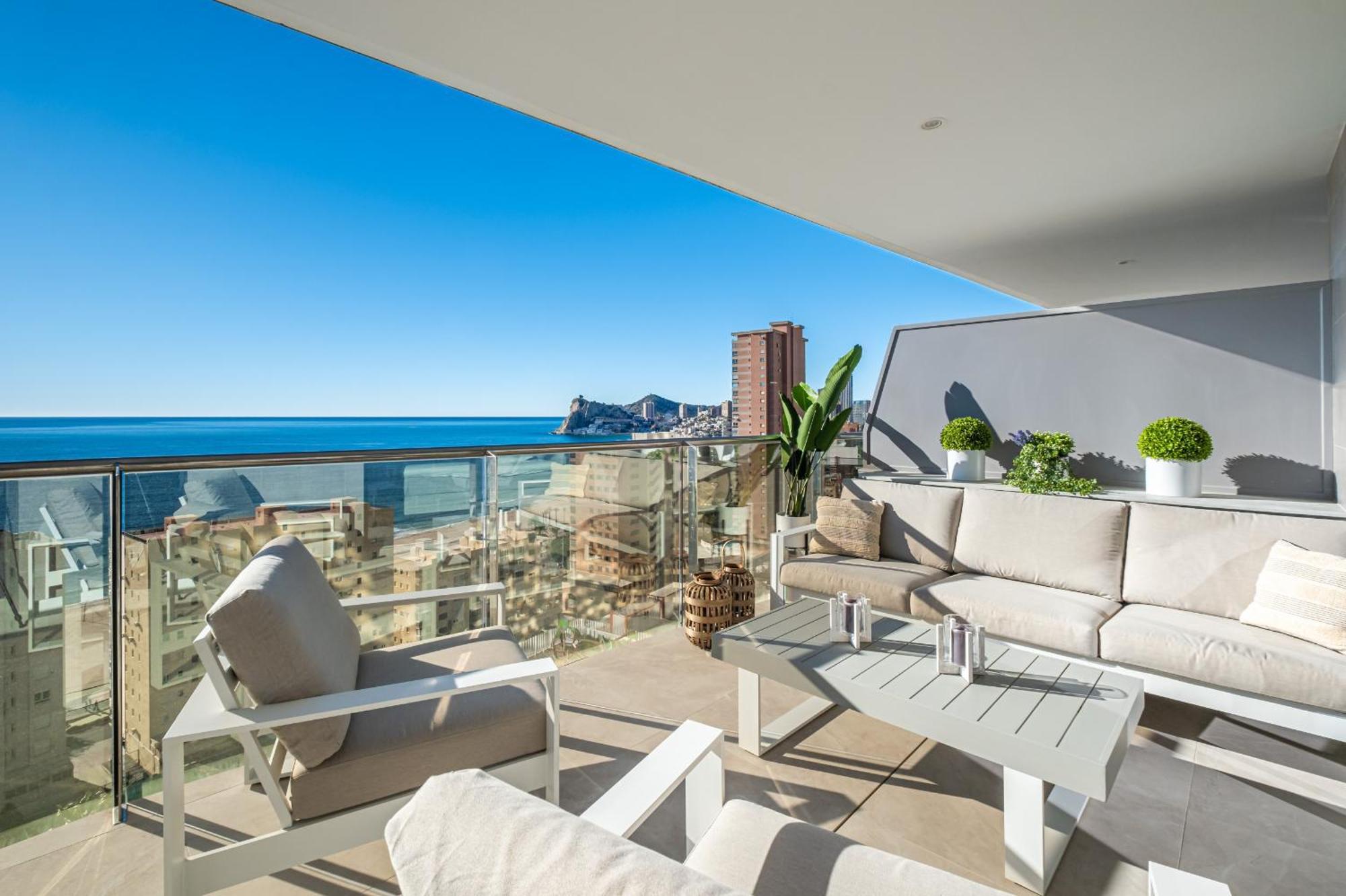 Sunset Cliffs Deluxe Apartment 6133 Poniente Beach Benidorm Bagian luar foto